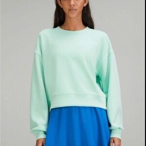 Lululemon Athletica Perfectly Oversized Cropped Crew Softstreme Wild Mint Size 6